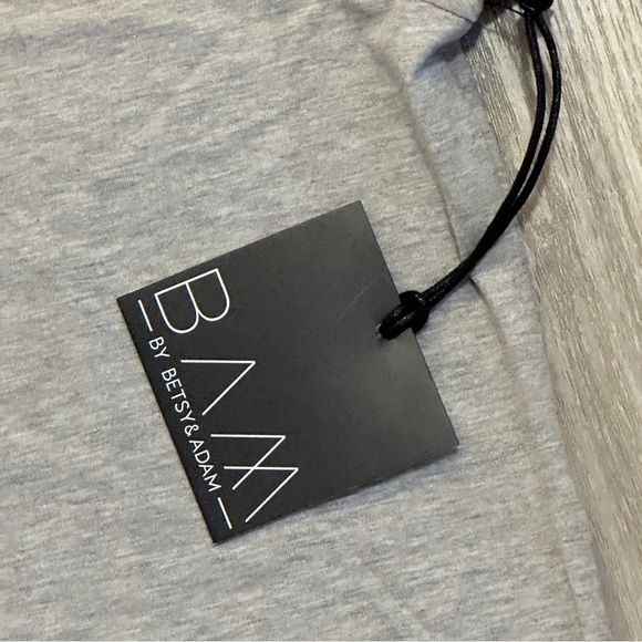 Bam BY BETSY ADAM SHORT SLEEVE ATTACHED FACE MASK T-SHIRT SZ L GRAY - Picture 6 of 11
